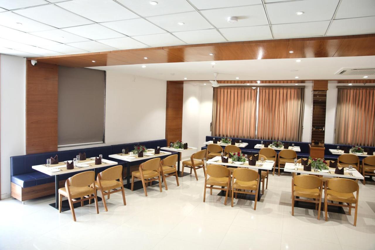 Lords Eco Inn, Ambaji מראה חיצוני תמונה