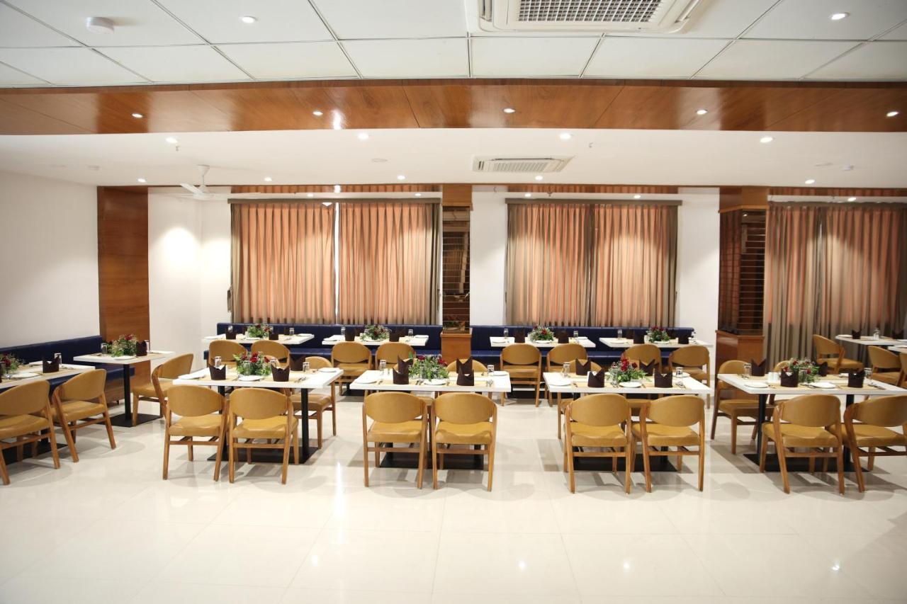 Lords Eco Inn, Ambaji מראה חיצוני תמונה