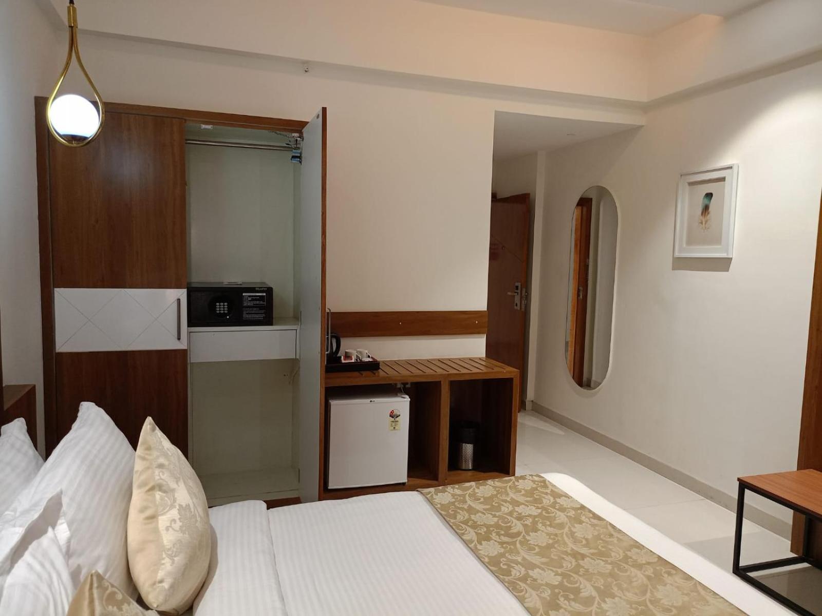 Lords Eco Inn, Ambaji מראה חיצוני תמונה